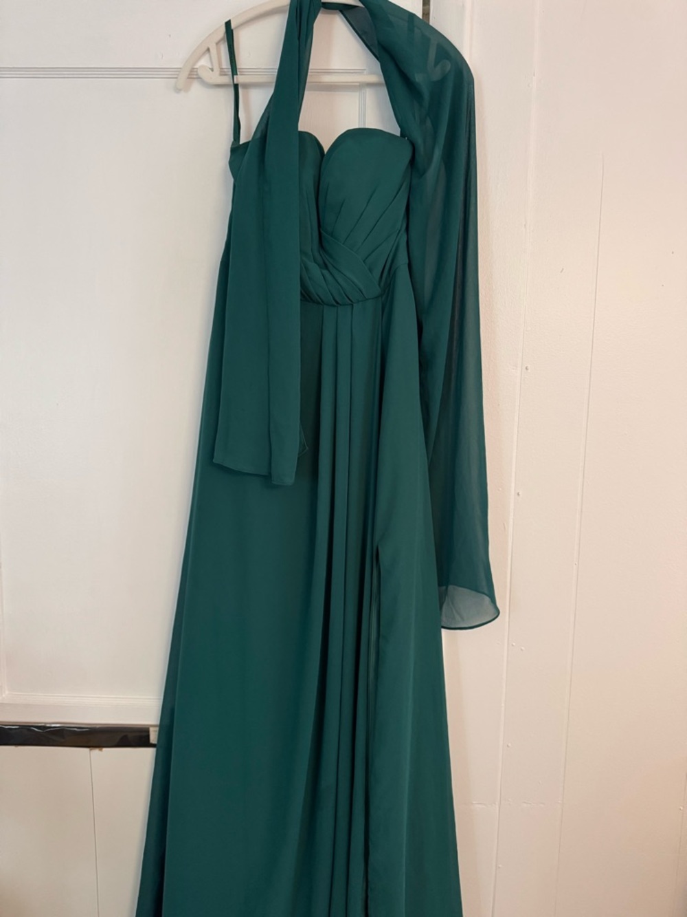 Green Strapless Chiffon Evening Gown